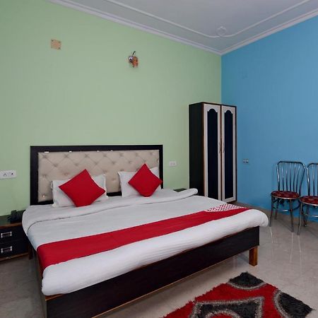 Oyo 4409 Hotel Chaitanya Inn Varanasi Bagian luar foto