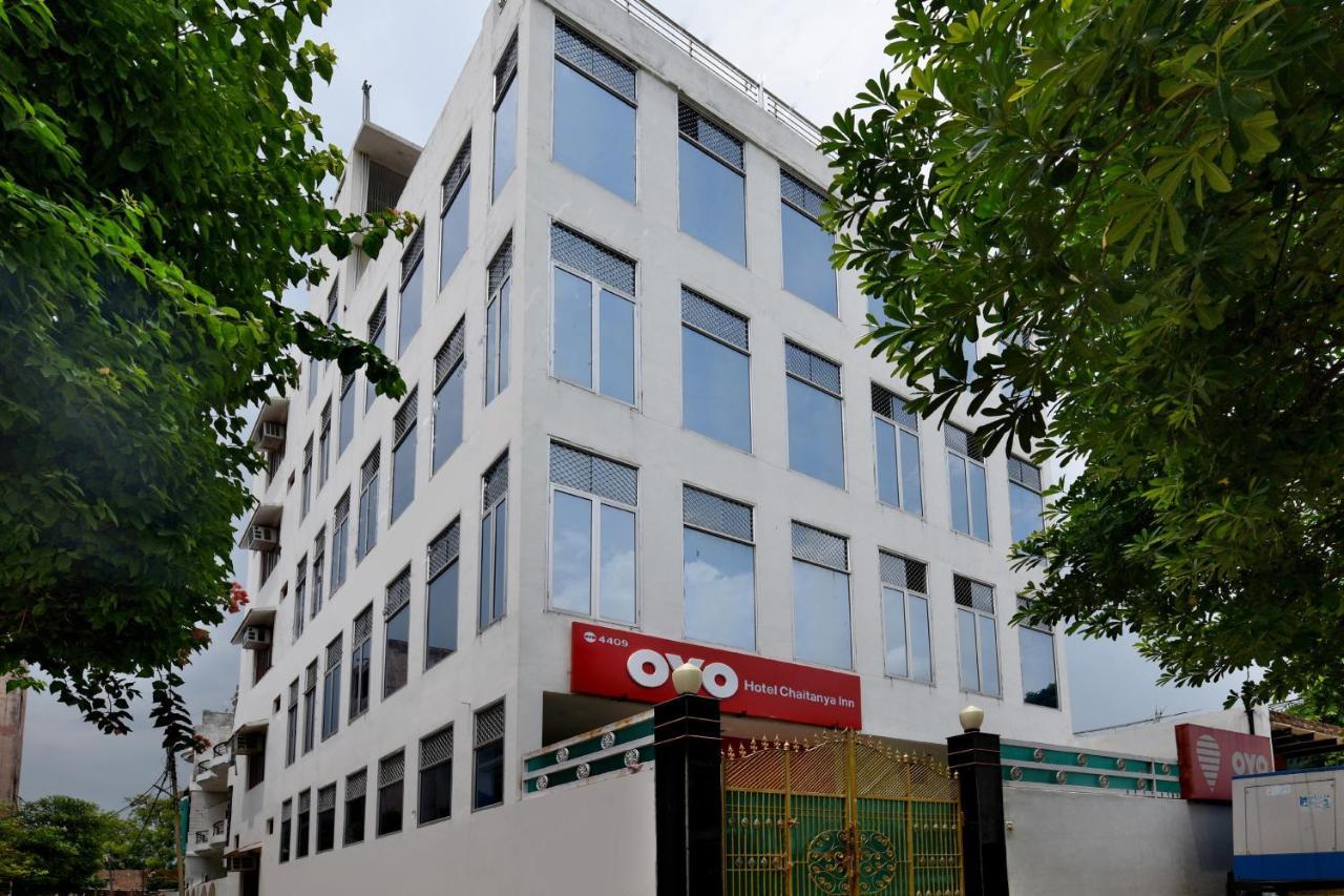 Oyo 4409 Hotel Chaitanya Inn Varanasi Bagian luar foto