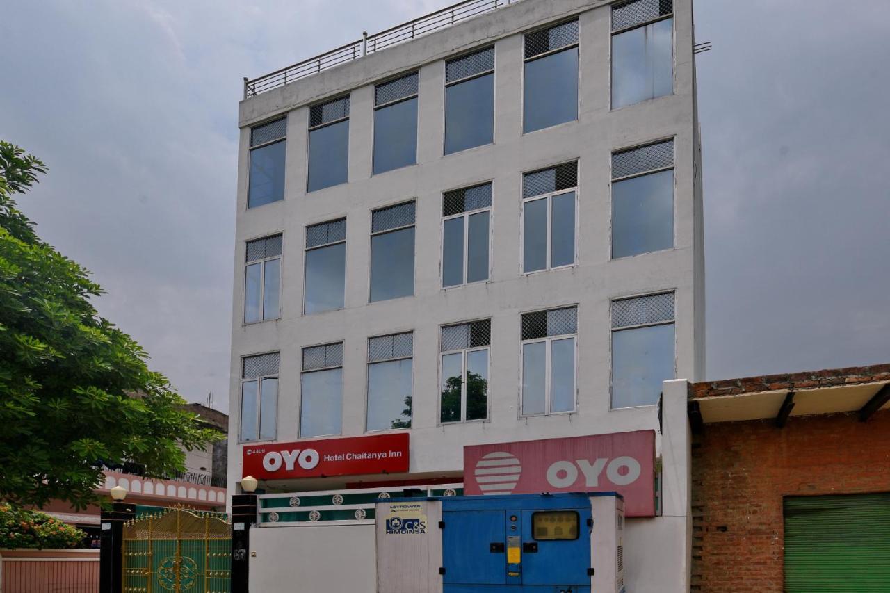Oyo 4409 Hotel Chaitanya Inn Varanasi Bagian luar foto